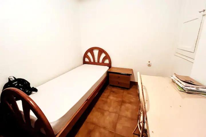 ולנסיה Comfortable Room - Habitacion Acogedora מראה חיצוני תמונה